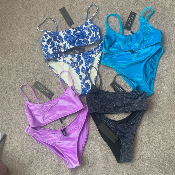 Triangl collection - Picture 3 of 5